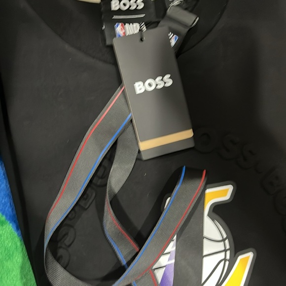 Sweater for sale for men 100% authentic for nba fans and lakers - Picture 7 of 7